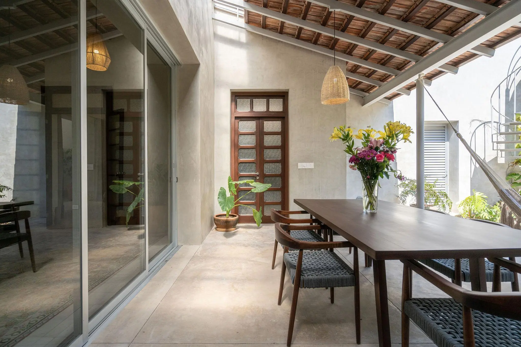 Casa Zunum — video